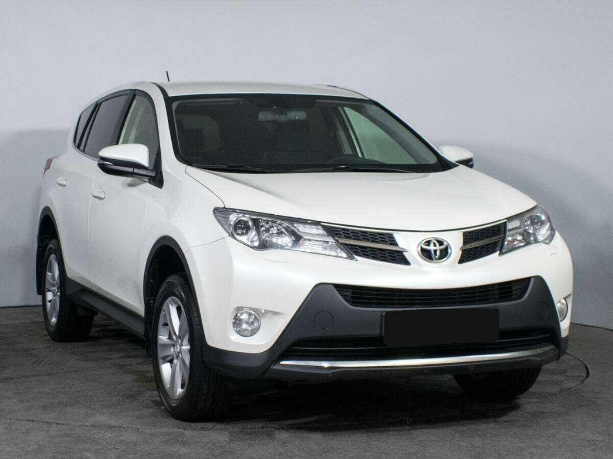 Toyota RAV4 с пробегом — 2013 год. Фото: #2