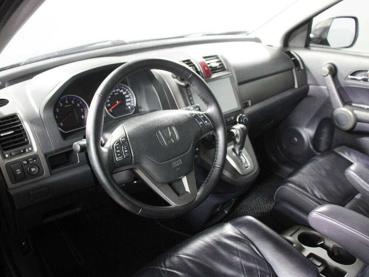 Honda CR-V с пробегом — 2011 год. Фото: #12