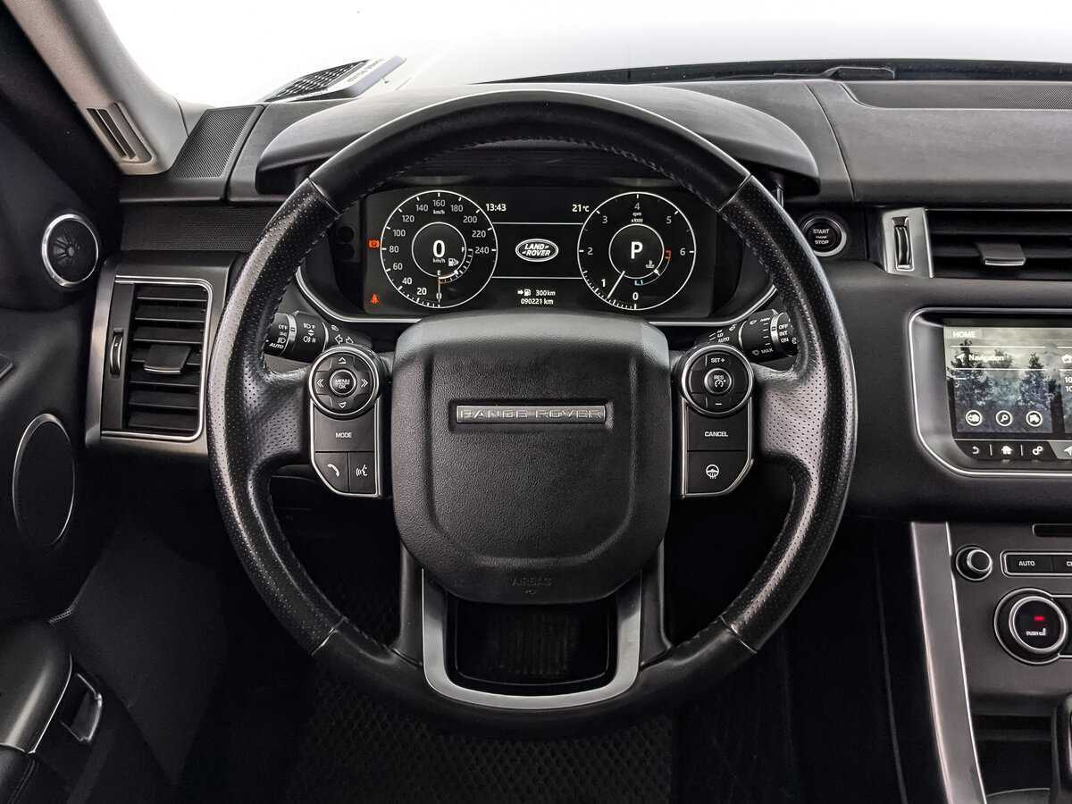 Land Rover Range Rover Sport с пробегом — 2017 год. Фото: #17
