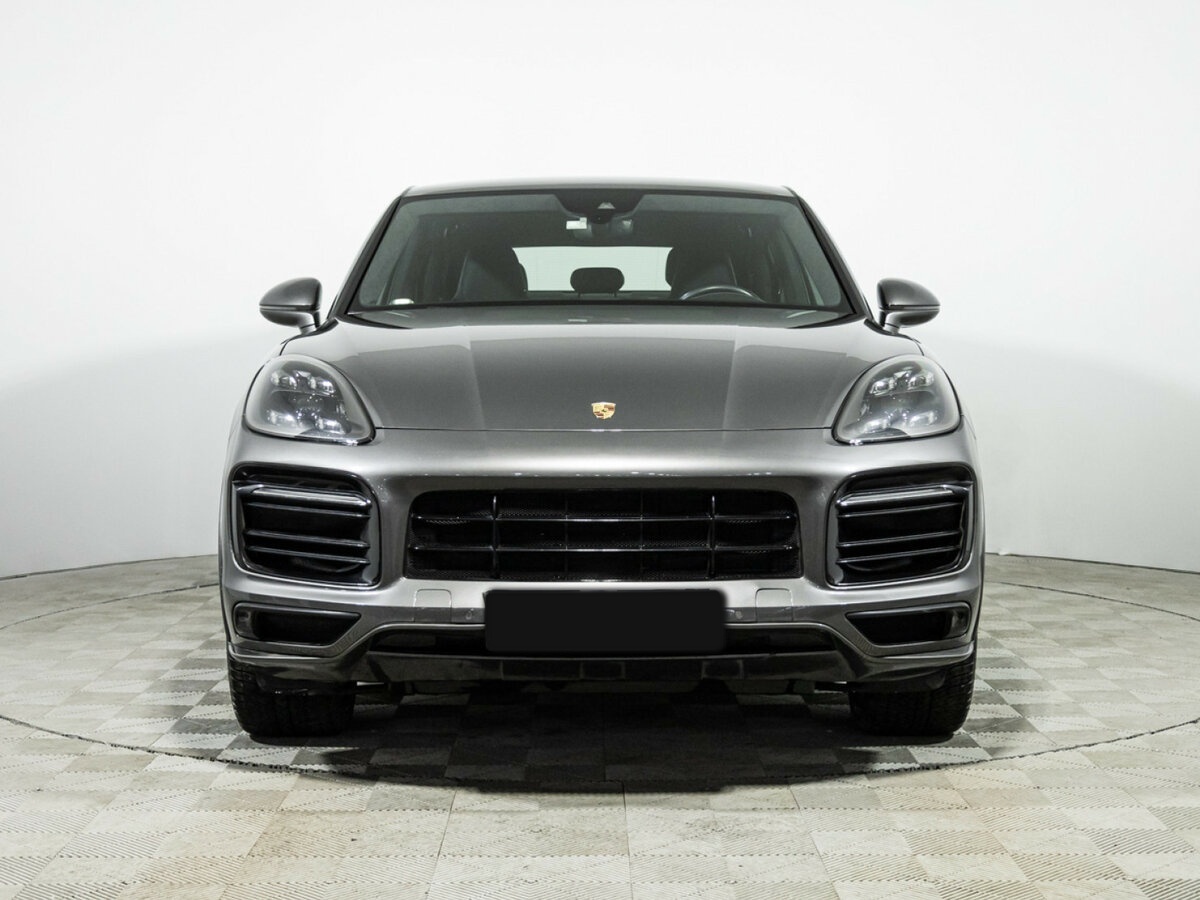 Porsche Cayenne с пробегом — 2021 год. Фото: #1