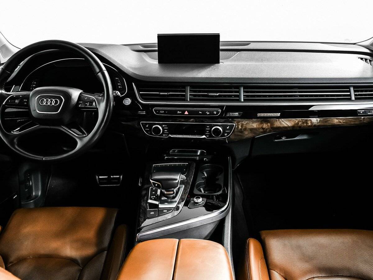Audi Q7 с пробегом — 2015 год. Фото: #10