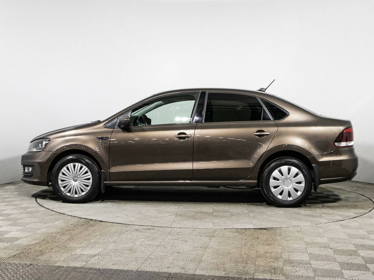Volkswagen Polo с пробегом — 2018 год. Фото: #7