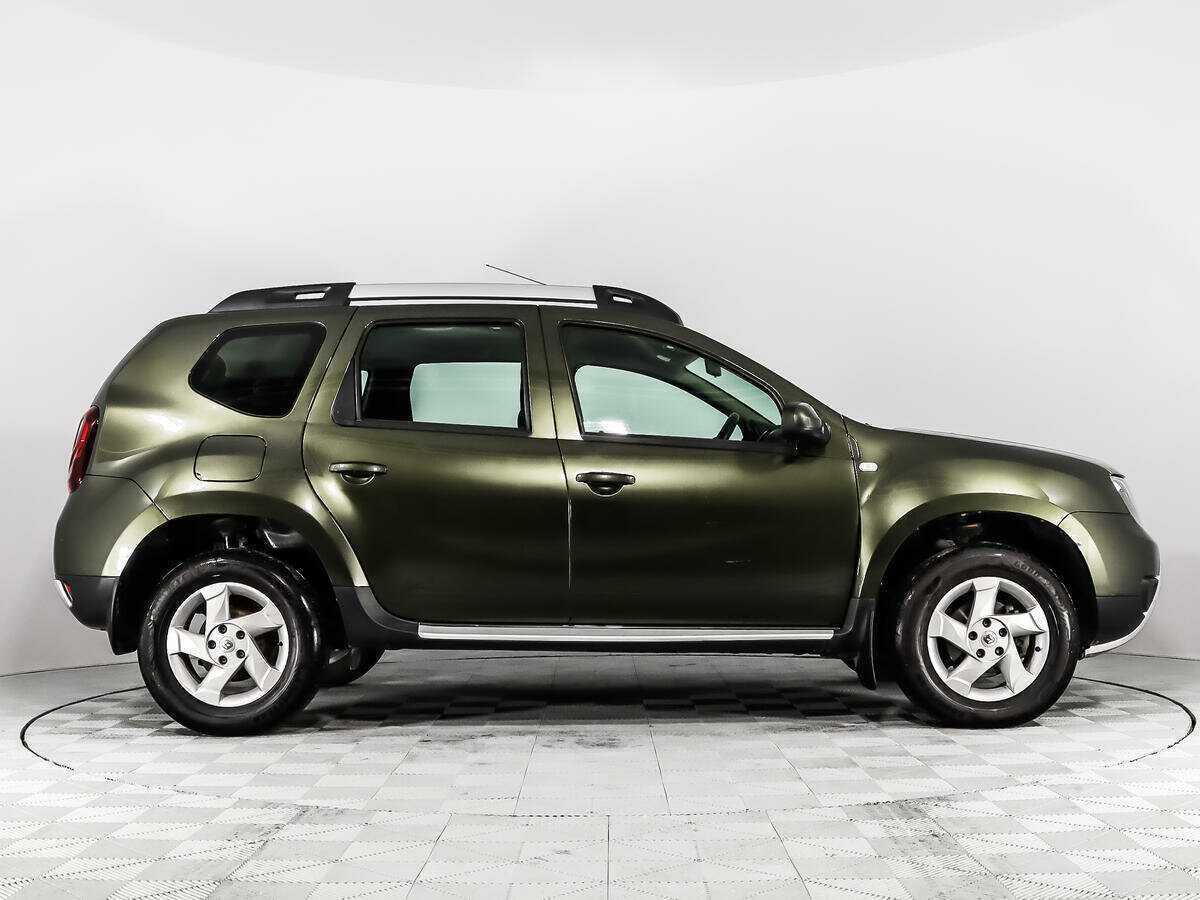 Renault Duster с пробегом — 2017 год. Фото: #3