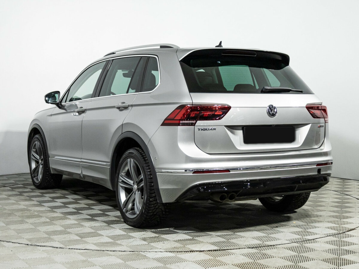 Volkswagen Tiguan с пробегом — 2018 год. Фото: #6