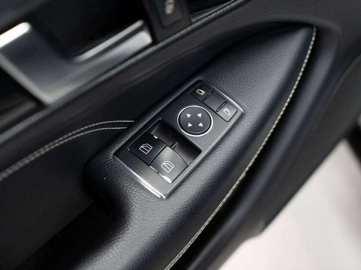 Mercedes-Benz C-Класс с пробегом — 2012 год. Фото: #13