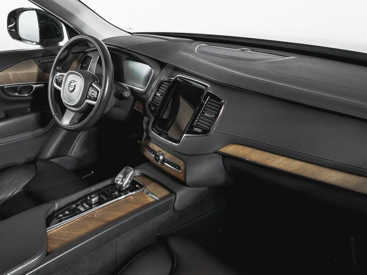 Volvo XC90 с пробегом — 2020 год. Фото: #8