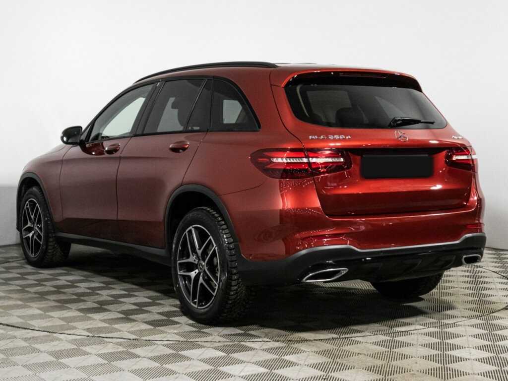 Mercedes-Benz GLC с пробегом — 2017 год. Фото: #6