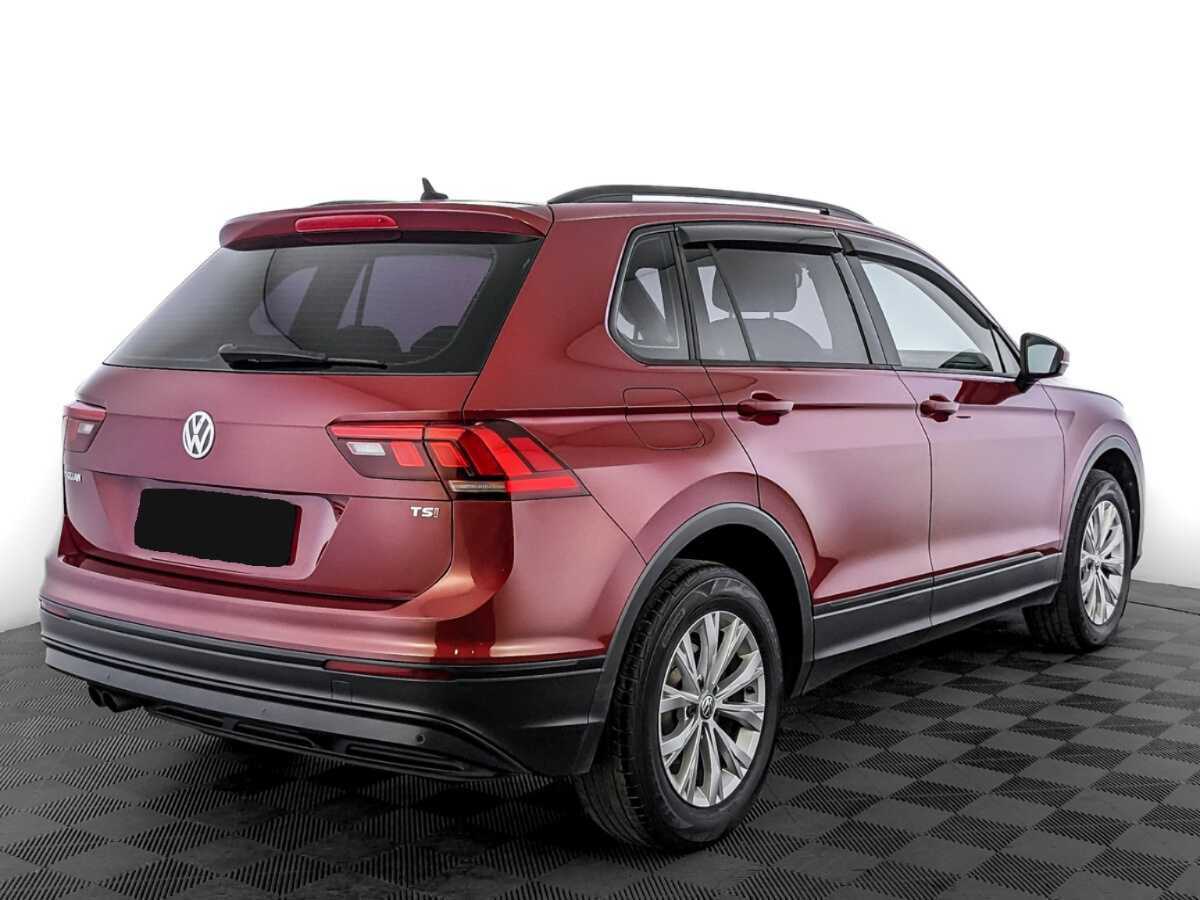 Volkswagen Tiguan с пробегом — 2017 год. Фото: #4