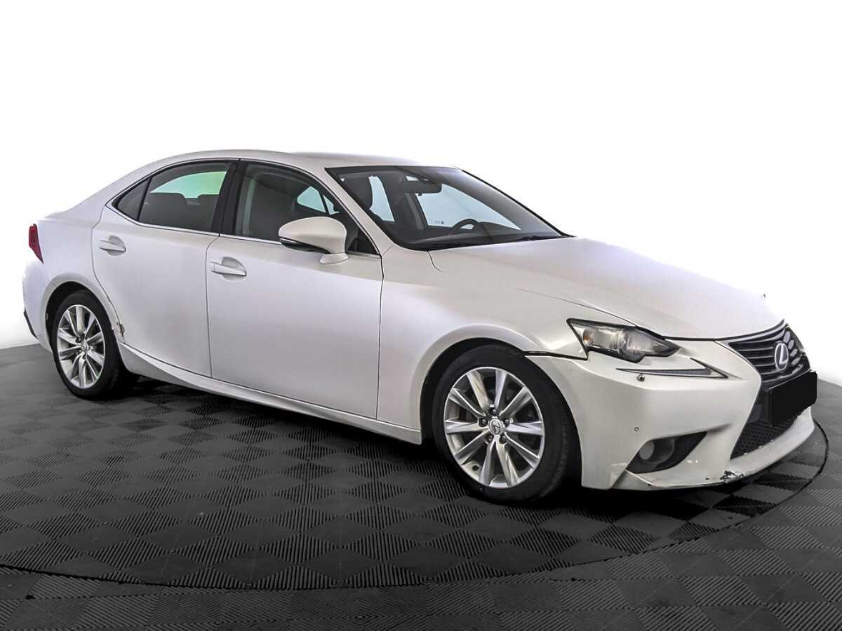 Lexus IS с пробегом — 2014 год. Фото: #2