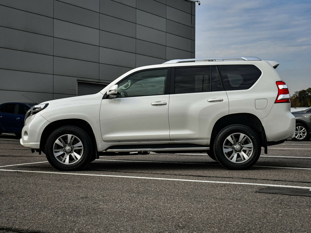 Toyota Land Cruiser Prado с пробегом — 2015 год. Фото: #7
