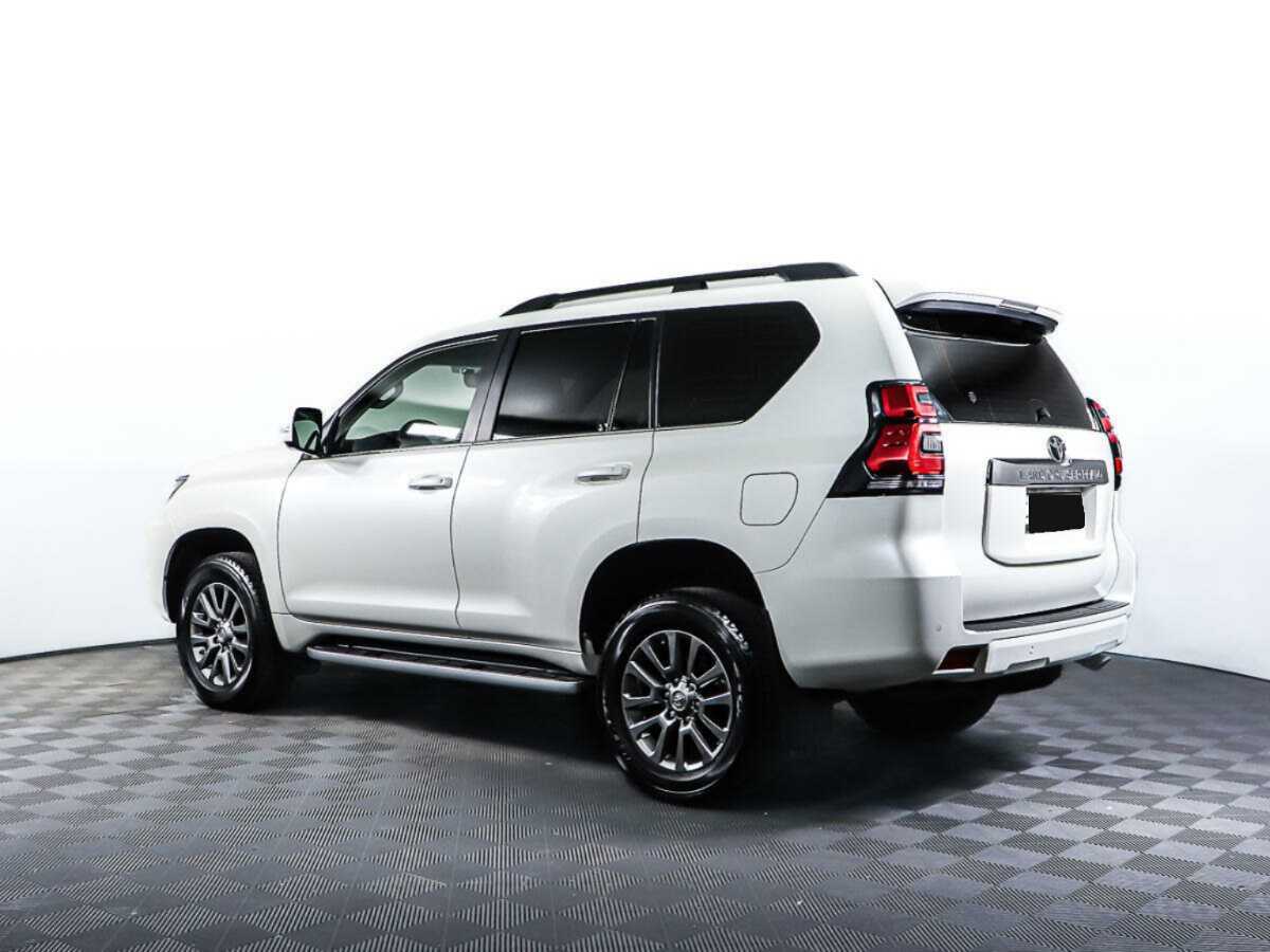 Toyota Land Cruiser Prado с пробегом — 2020 год. Фото: #6