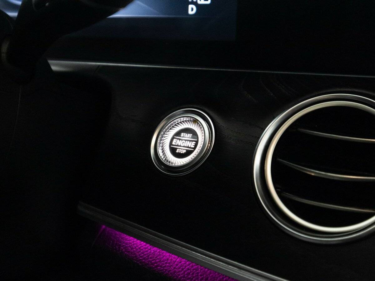 Mercedes-Benz E-Класс с пробегом — 2016 год. Фото: #24