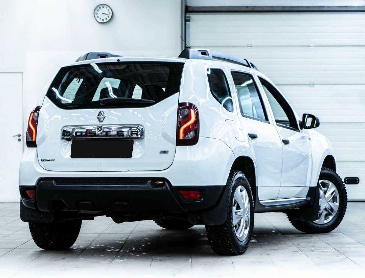 Renault Duster с пробегом — 2015 год. Фото: #2