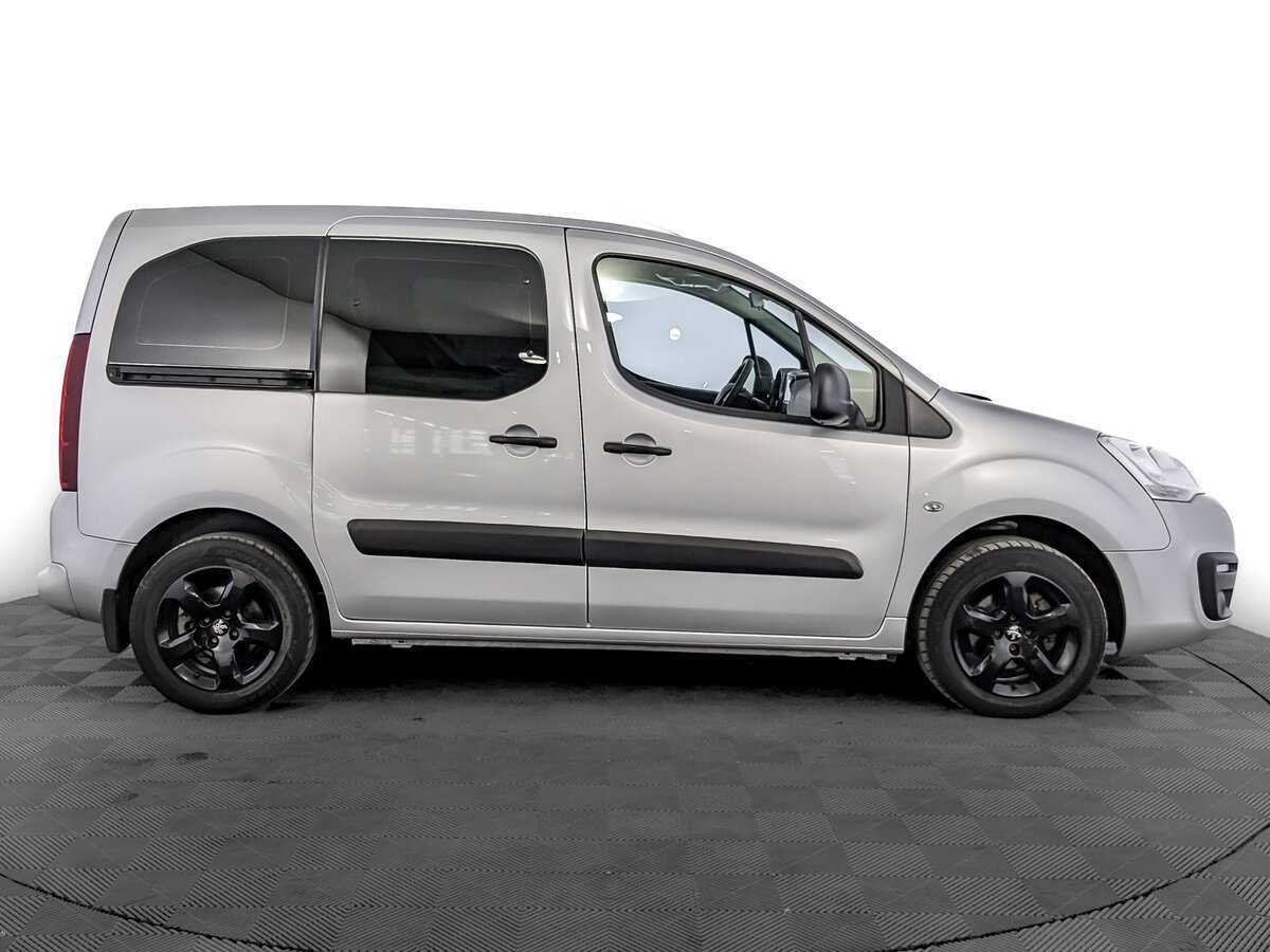 Peugeot Partner с пробегом — 2021 год. Фото: #3