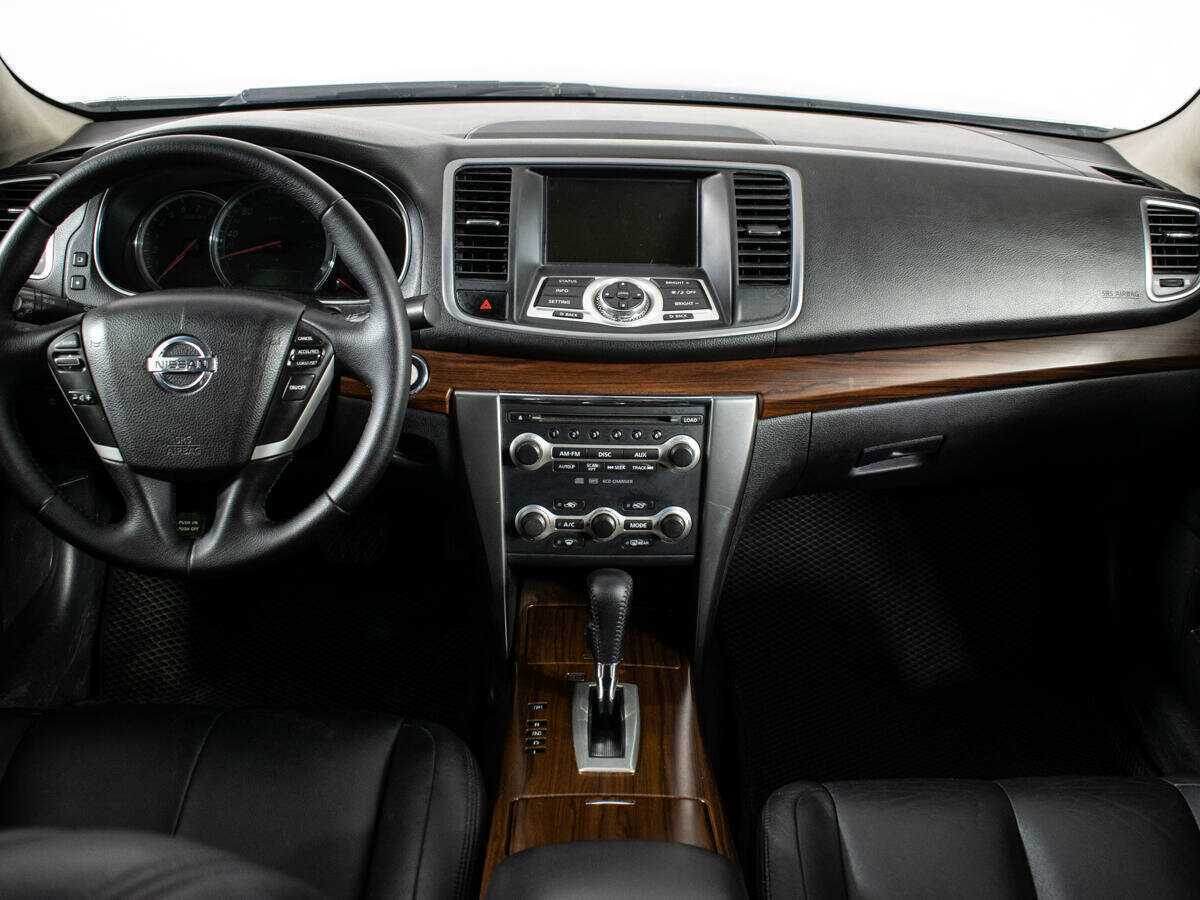Nissan Teana с пробегом — 2010 год. Фото: #9