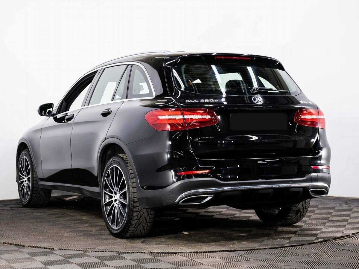 Mercedes-Benz GLC с пробегом — 2016 год. Фото: #3