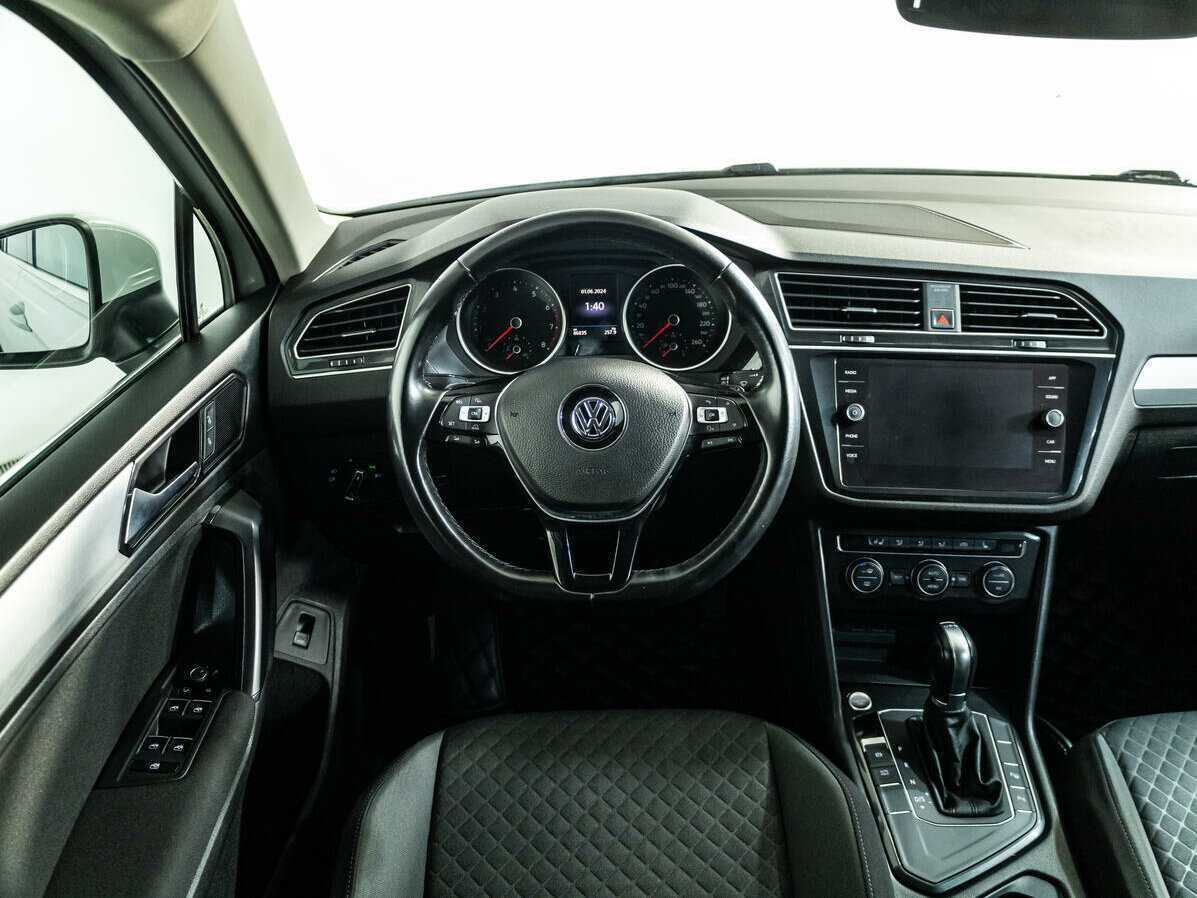 Volkswagen Tiguan с пробегом — 2018 год. Фото: #13