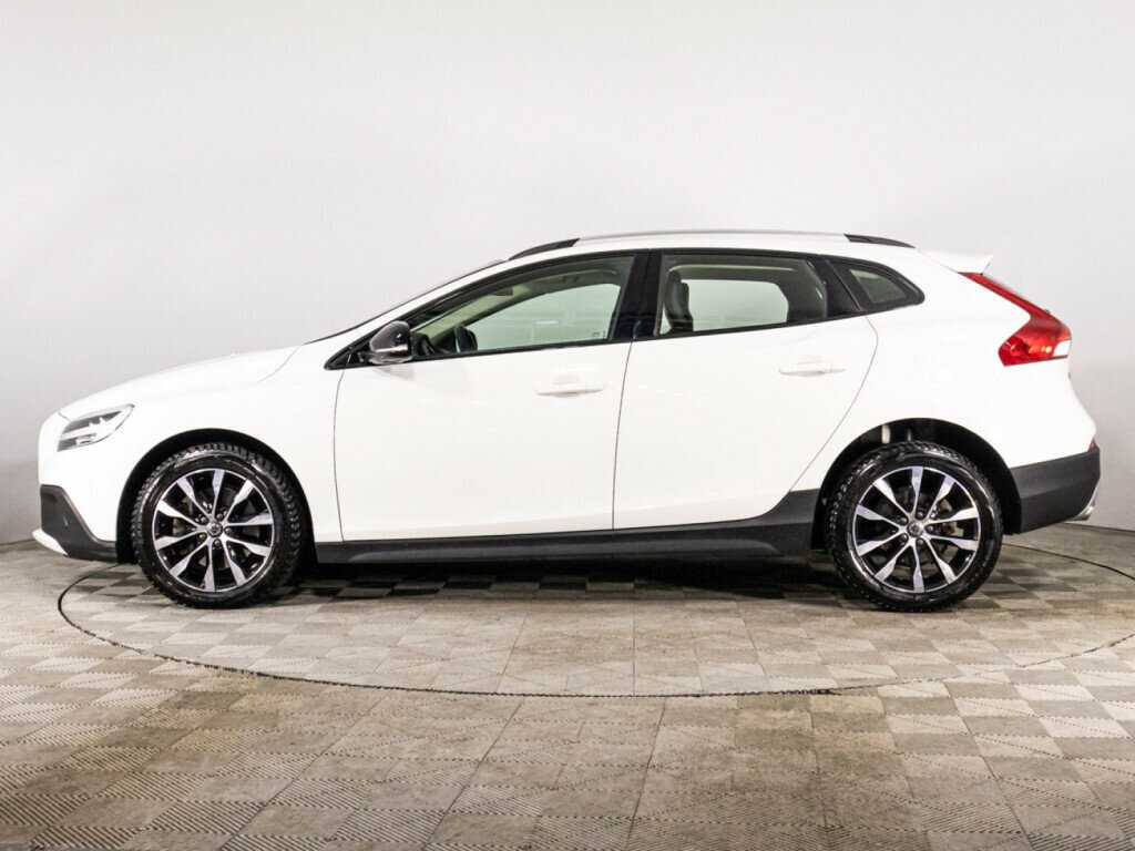 Volvo V40 Cross Country с пробегом — 2019 год. Фото: #7