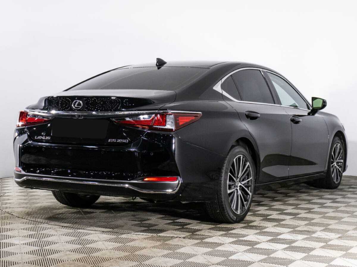 Lexus ES с пробегом — 2021 год. Фото: #4