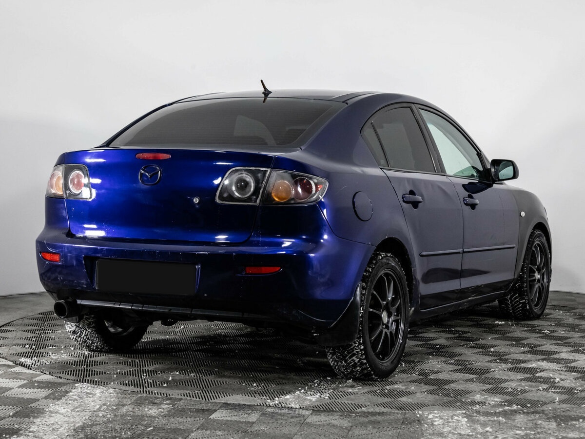 Mazda 3 с пробегом — 2006 год. Фото: #3