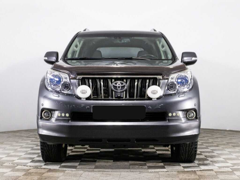 Toyota Land Cruiser Prado с пробегом — 2011 год. Фото: #1