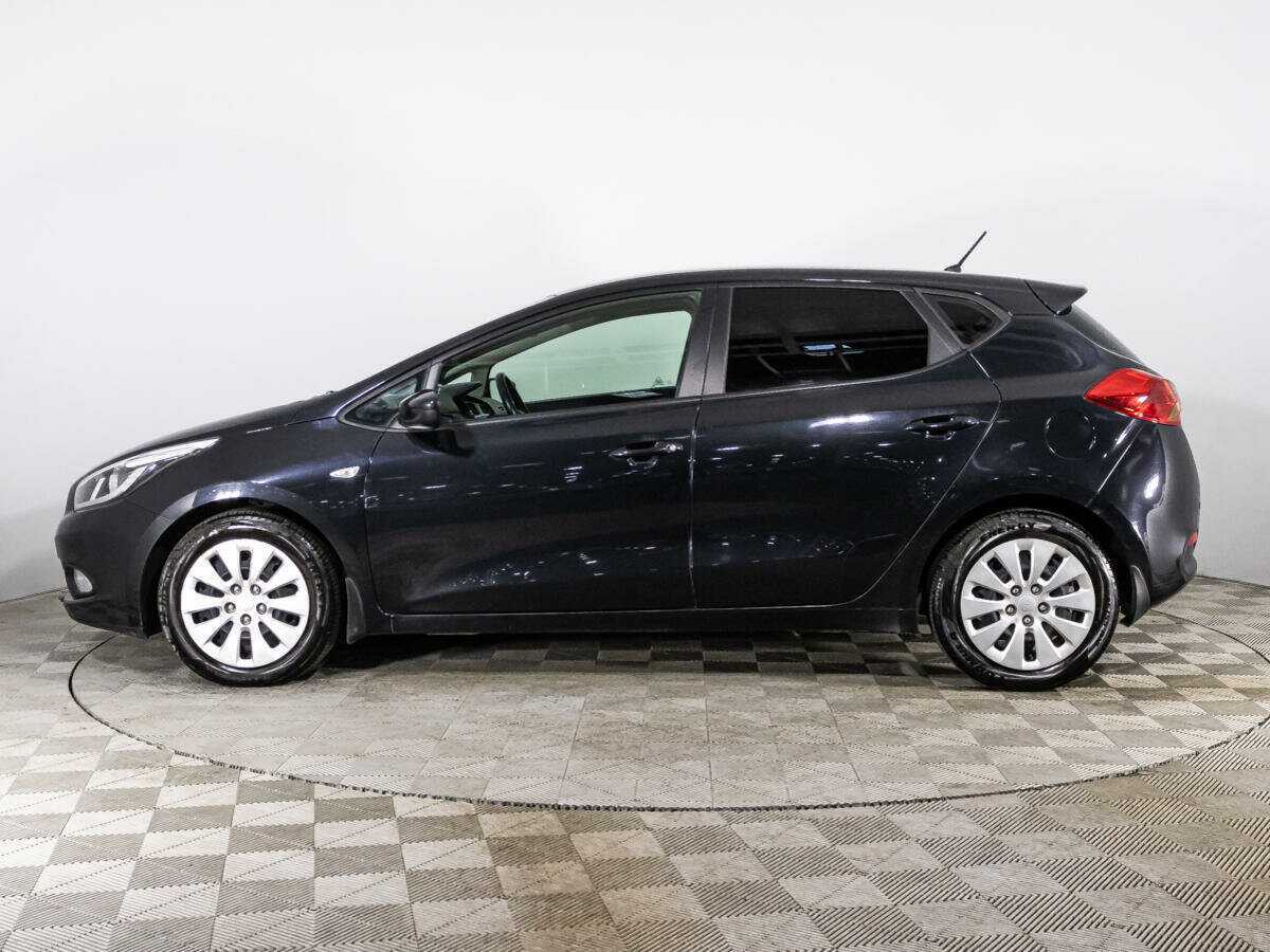 Kia Ceed с пробегом — 2015 год. Фото: #7