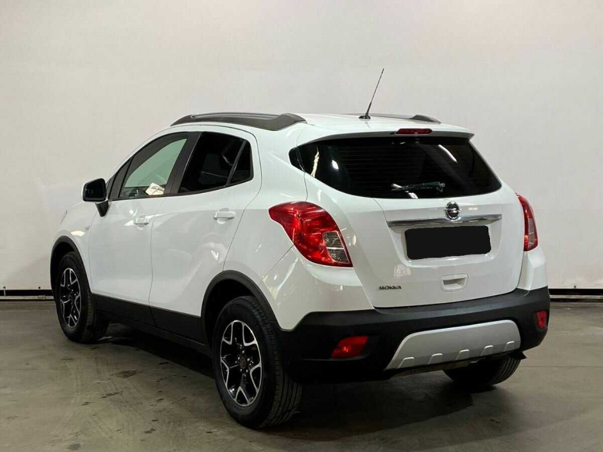 Opel Mokka с пробегом — 2014 год. Фото: #6