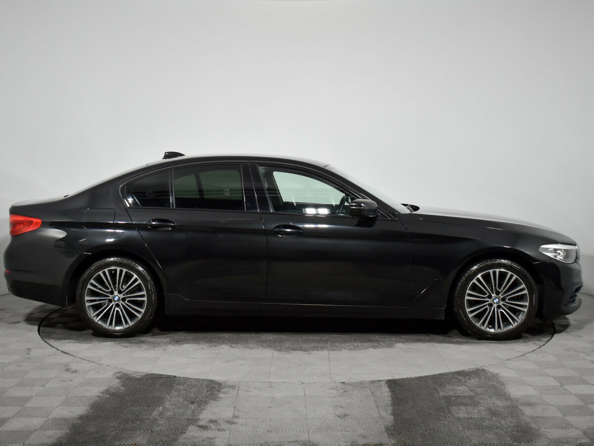 BMW 5 серии с пробегом — 2019 год. Фото: #3