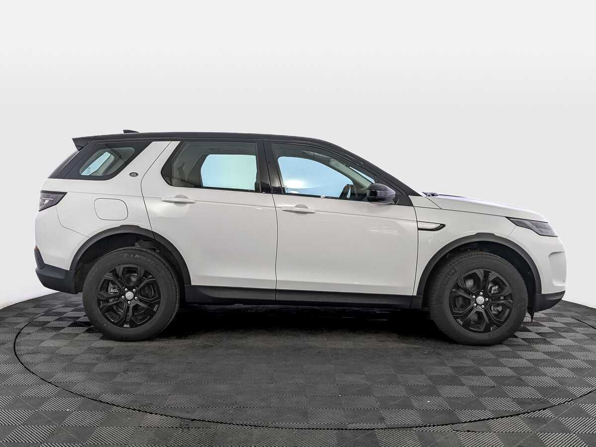 Land Rover Discovery Sport с пробегом — 2022 год. Фото: #3