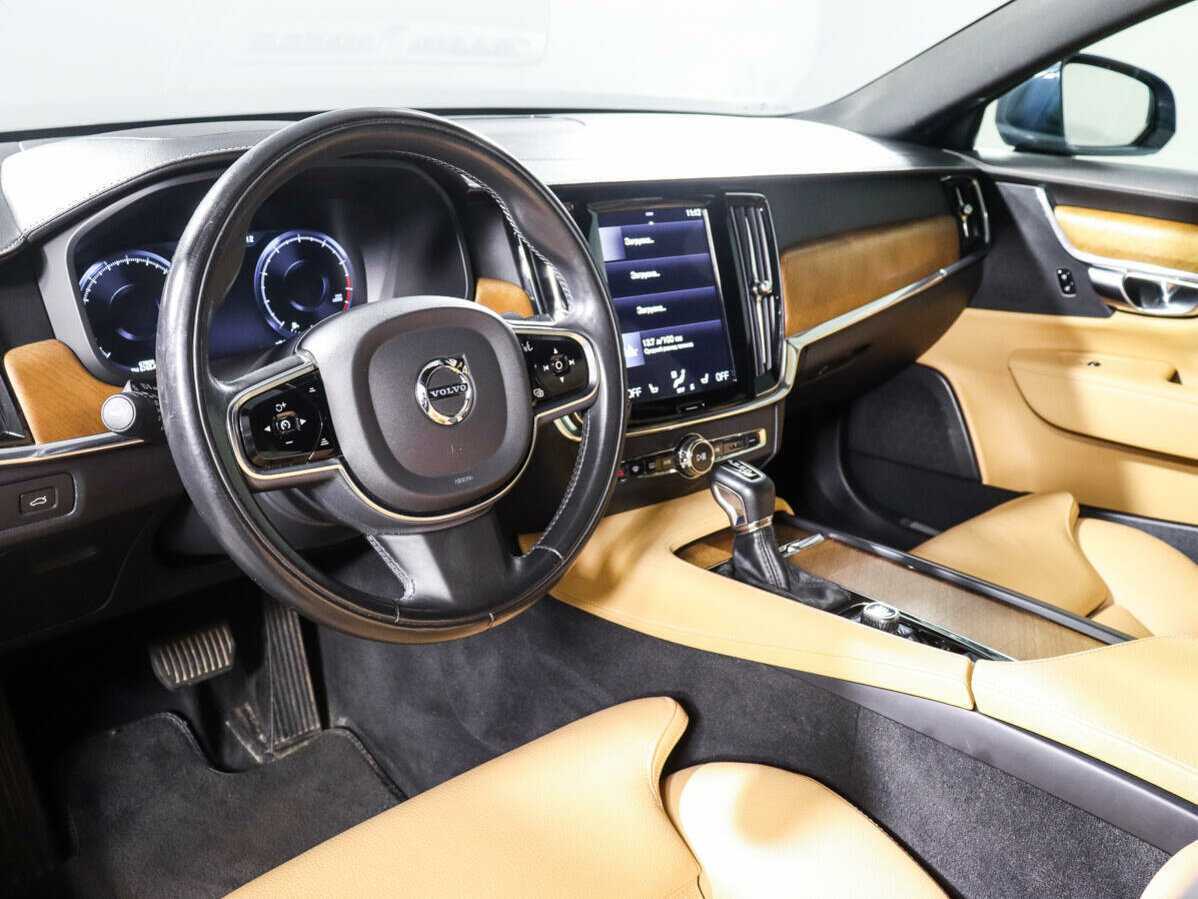 Volvo S90 с пробегом — 2020 год. Фото: #10
