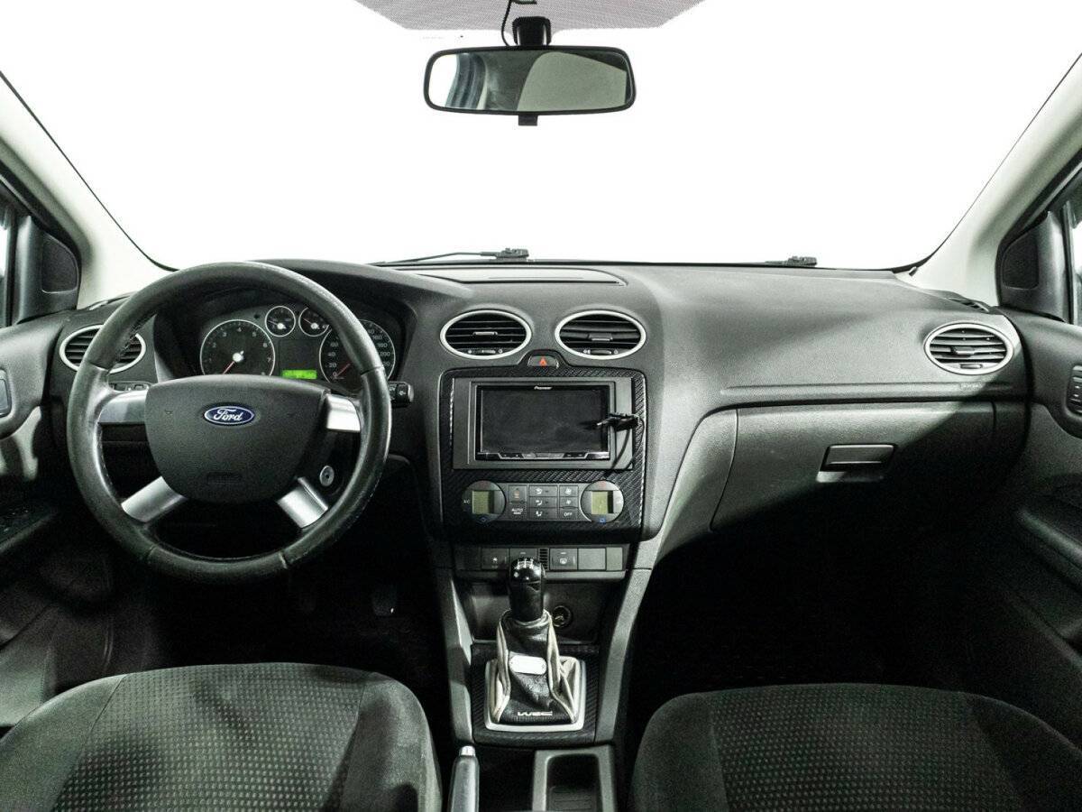 Ford Focus с пробегом — 2007 год. Фото: #12