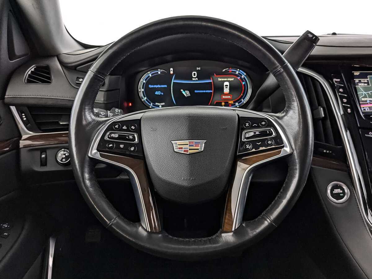 Cadillac Escalade с пробегом — 2020 год. Фото: #16