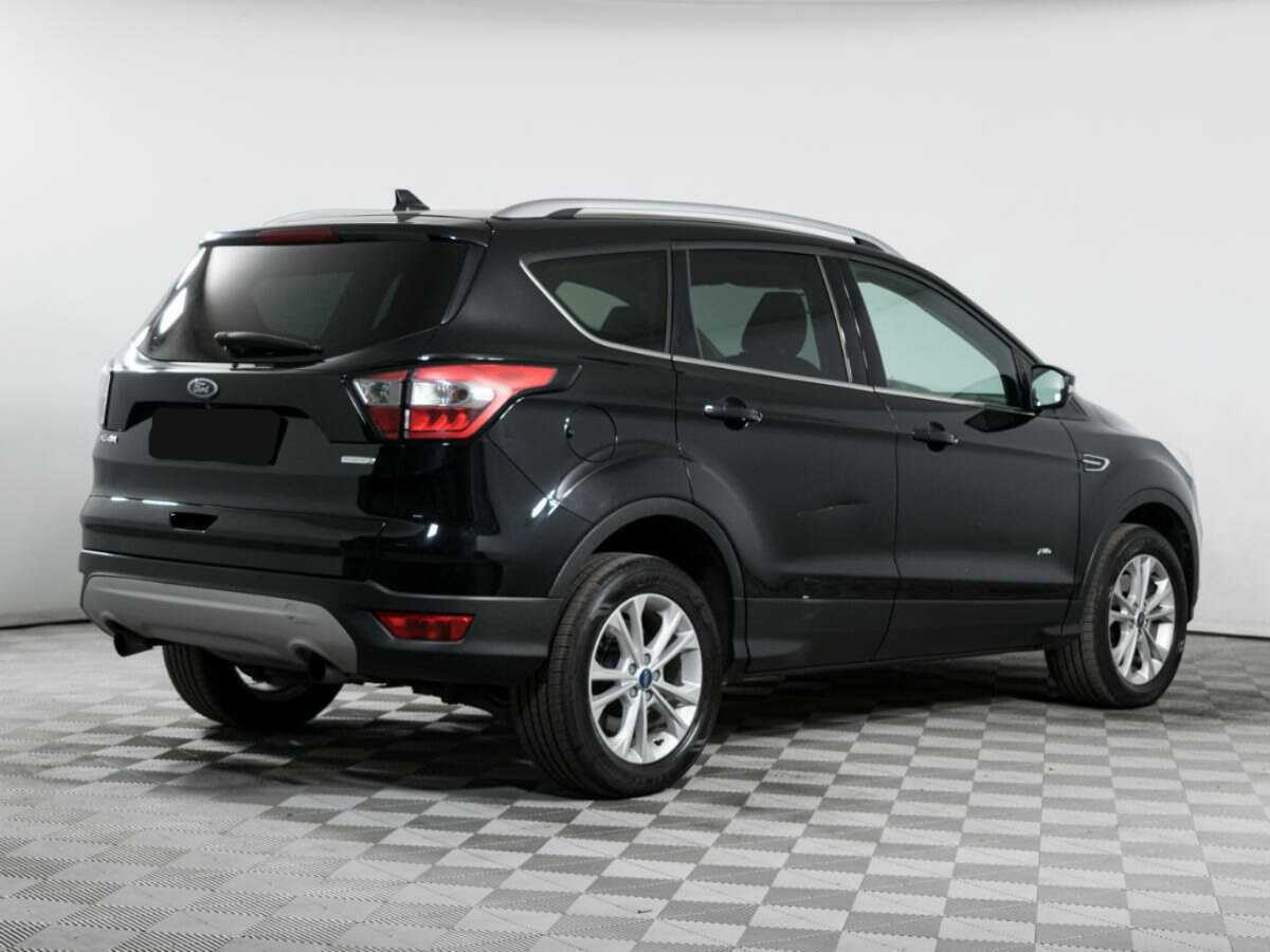 Ford Kuga с пробегом — 2017 год. Фото: #4