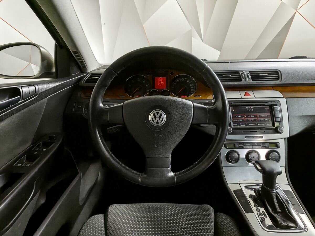 Volkswagen Passat с пробегом — 2008 год. Фото: #14