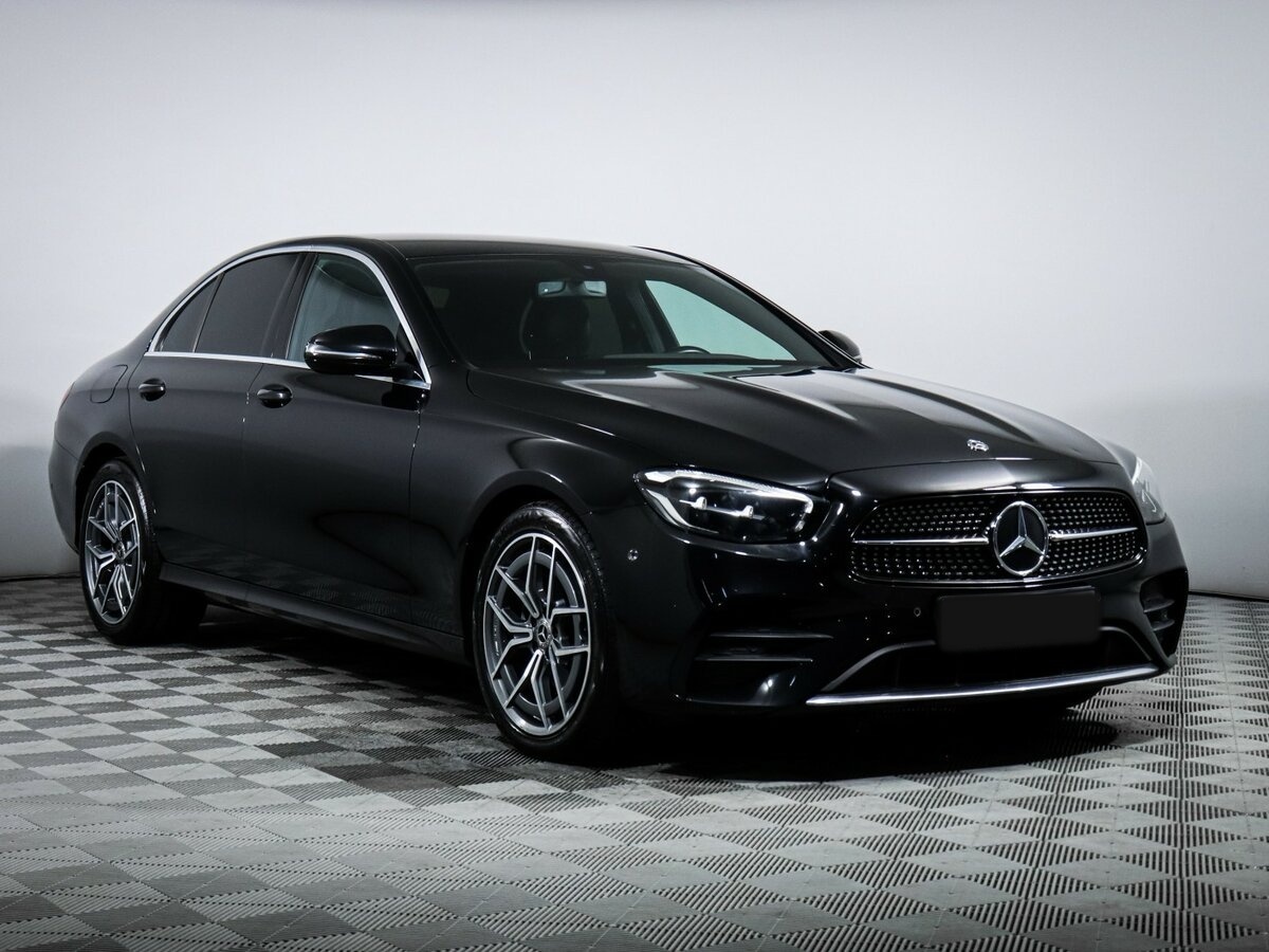 Mercedes-Benz E-Класс с пробегом — 2020 год. Фото: #2