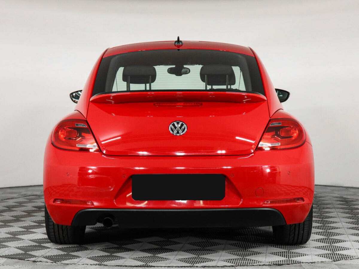 Volkswagen Beetle с пробегом — 2013 год. Фото: #5