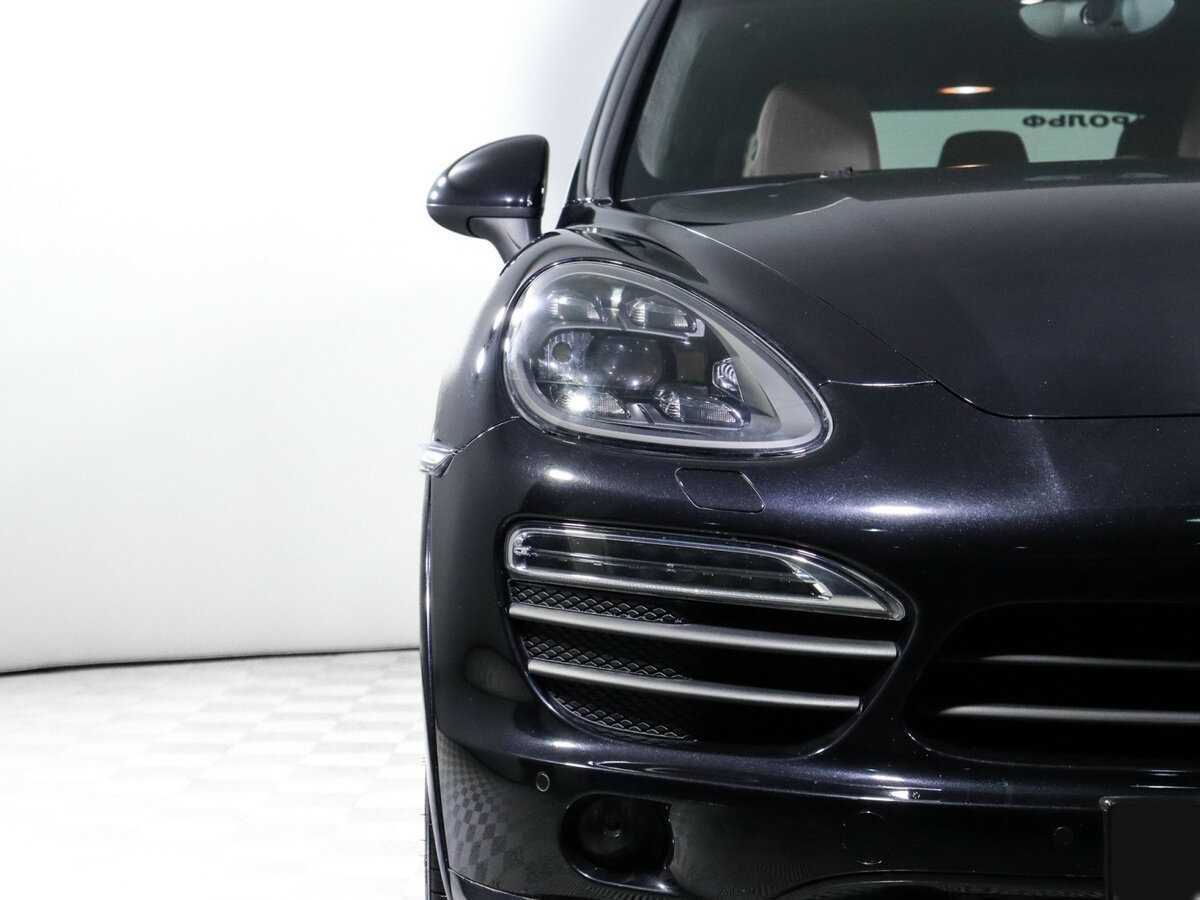 Porsche Cayenne с пробегом — 2012 год. Фото: #17