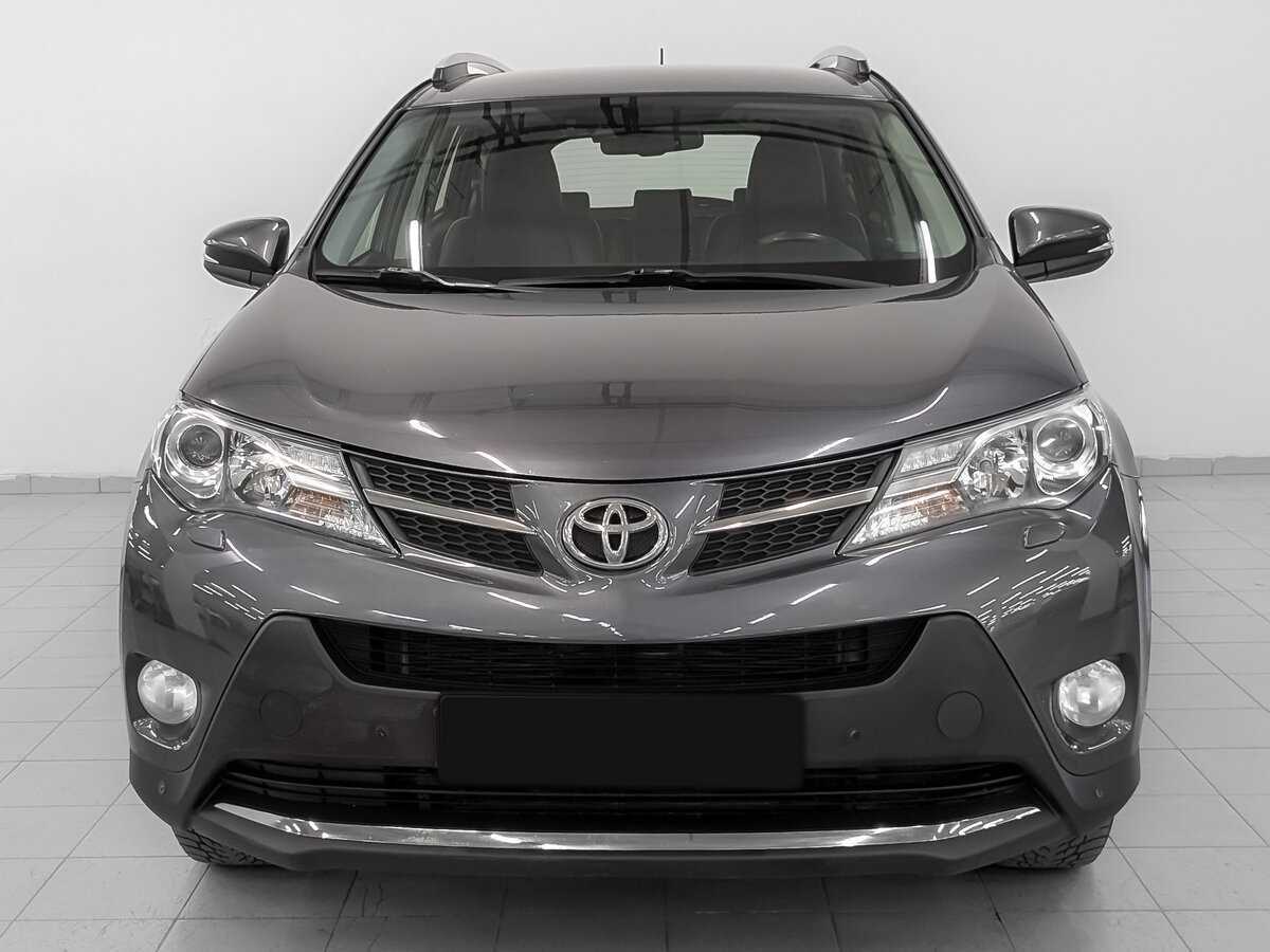 Toyota RAV4 с пробегом — 2014 год. Фото: #1