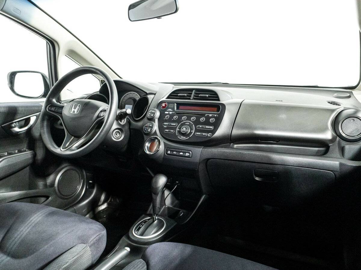 Honda Jazz с пробегом — 2011 год. Фото: #8
