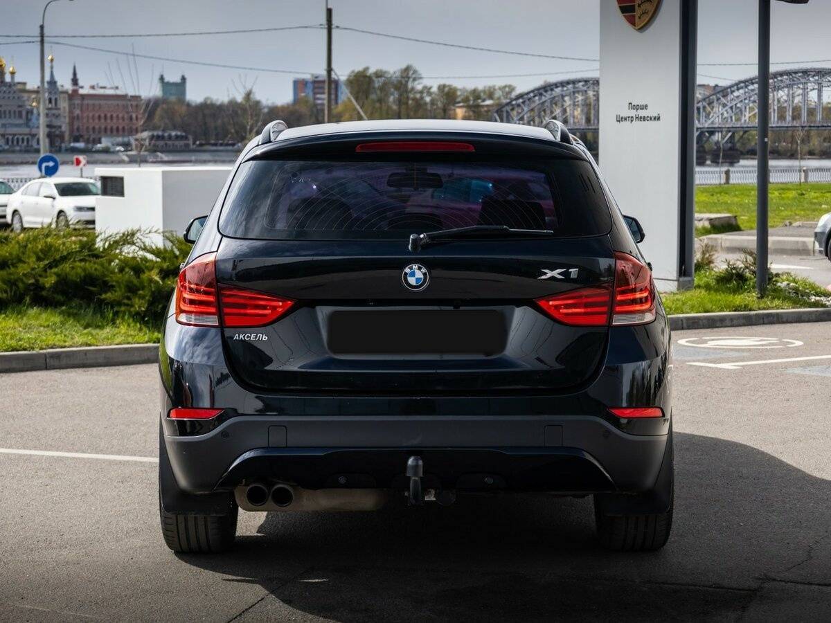 BMW X1 с пробегом — 2012 год. Фото: #6