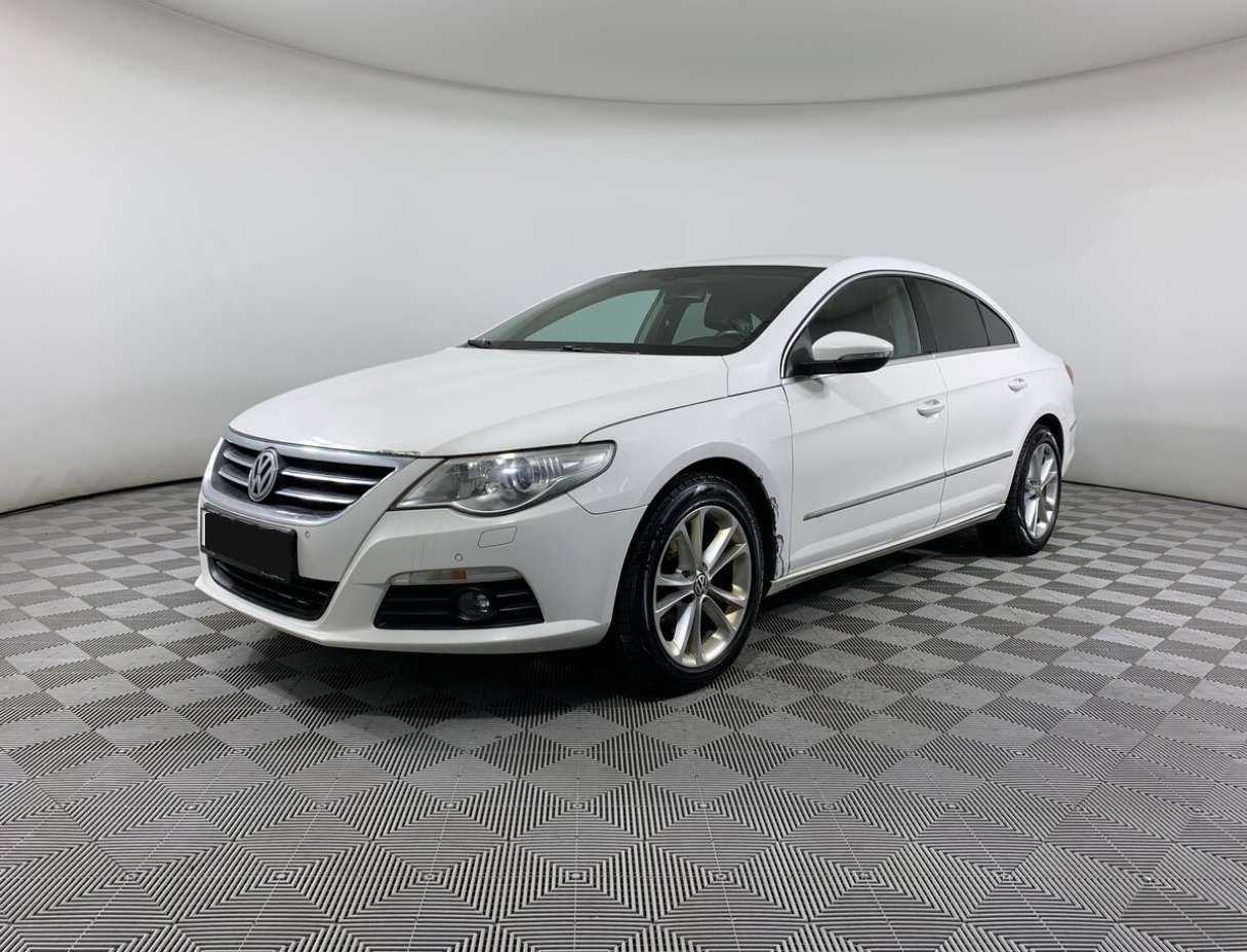 Volkswagen Passat CC с пробегом — 2011 год. Фото: #0