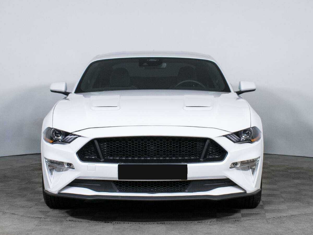 Ford Mustang с пробегом — 2022 год. Фото: #1