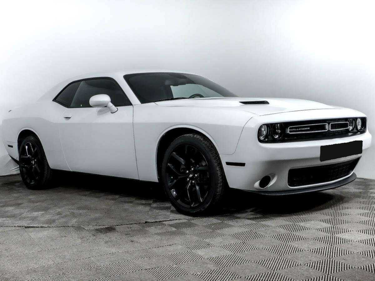 Dodge Challenger с пробегом — 2019 год. Фото: #2