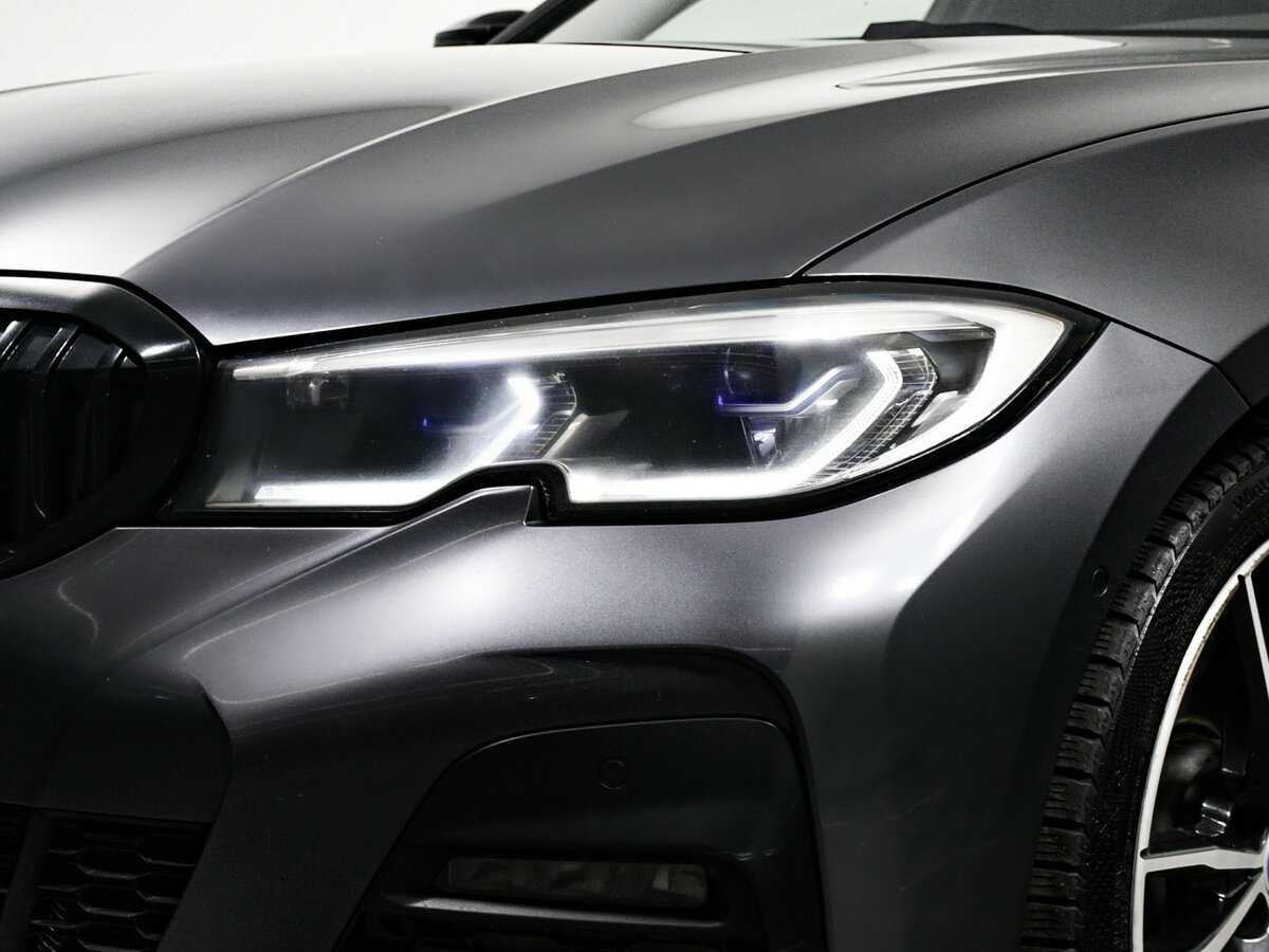 BMW 3 серии с пробегом — 2021 год. Фото: #11