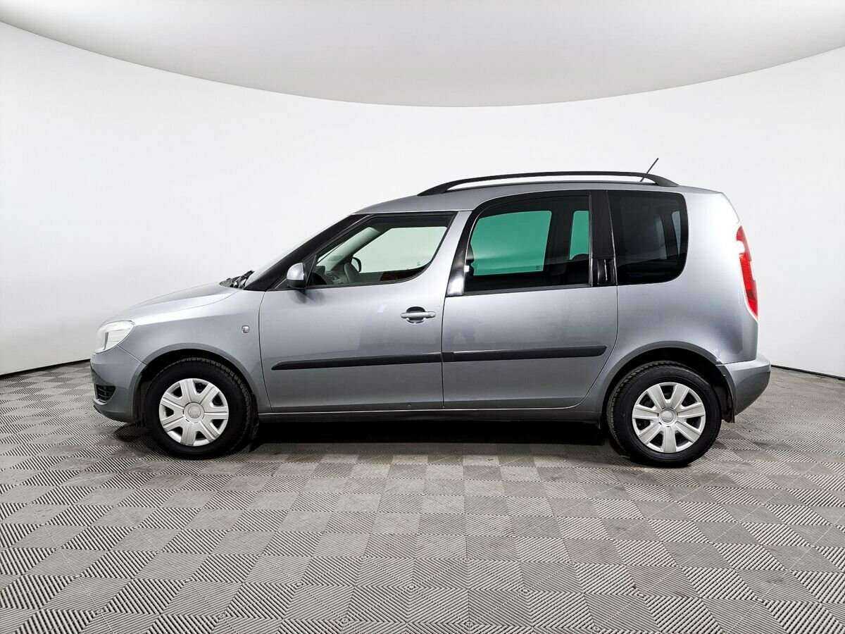 Skoda Roomster с пробегом — 2012 год. Фото: #7