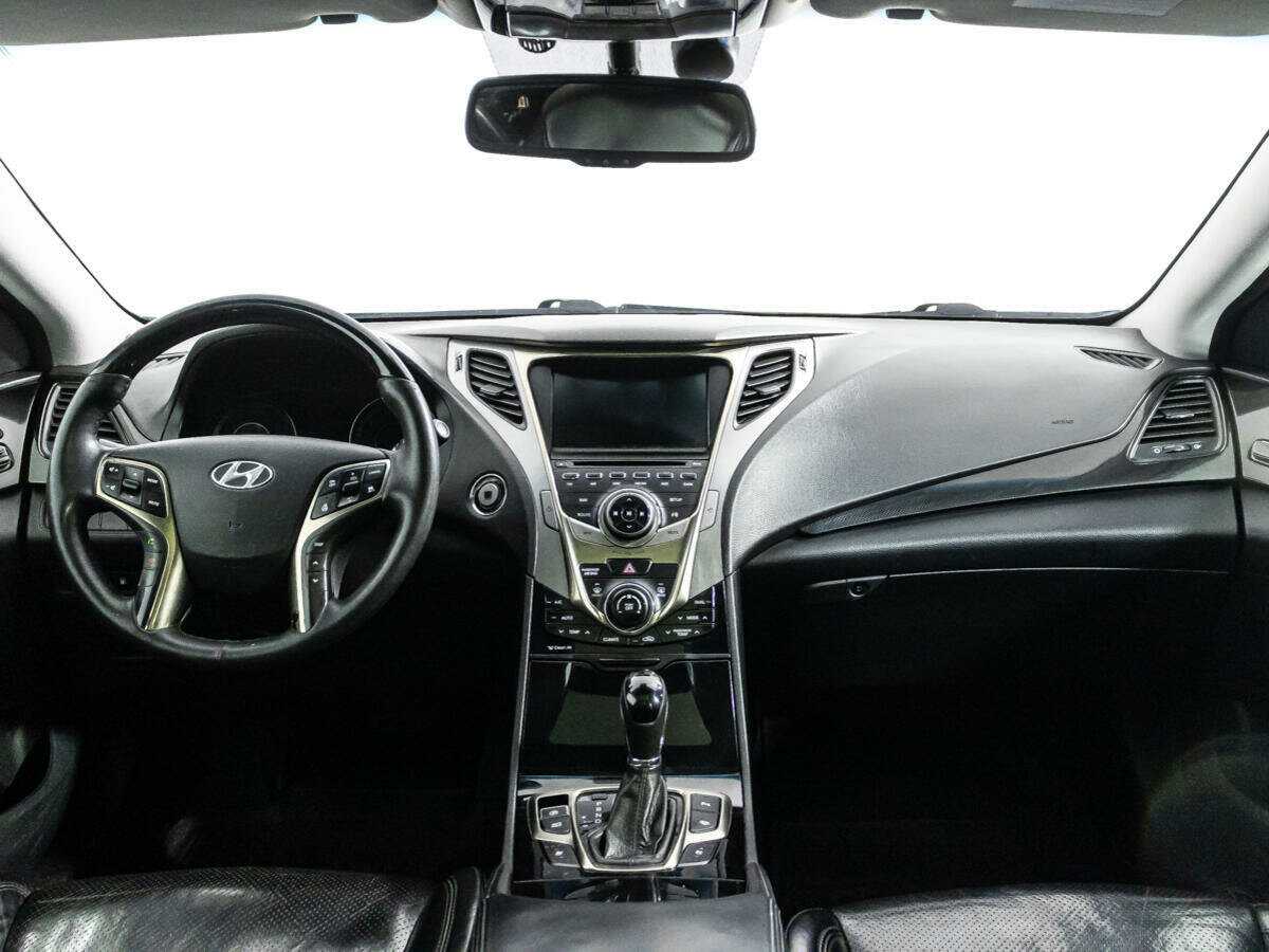 Hyundai Grandeur с пробегом — 2013 год. Фото: #12
