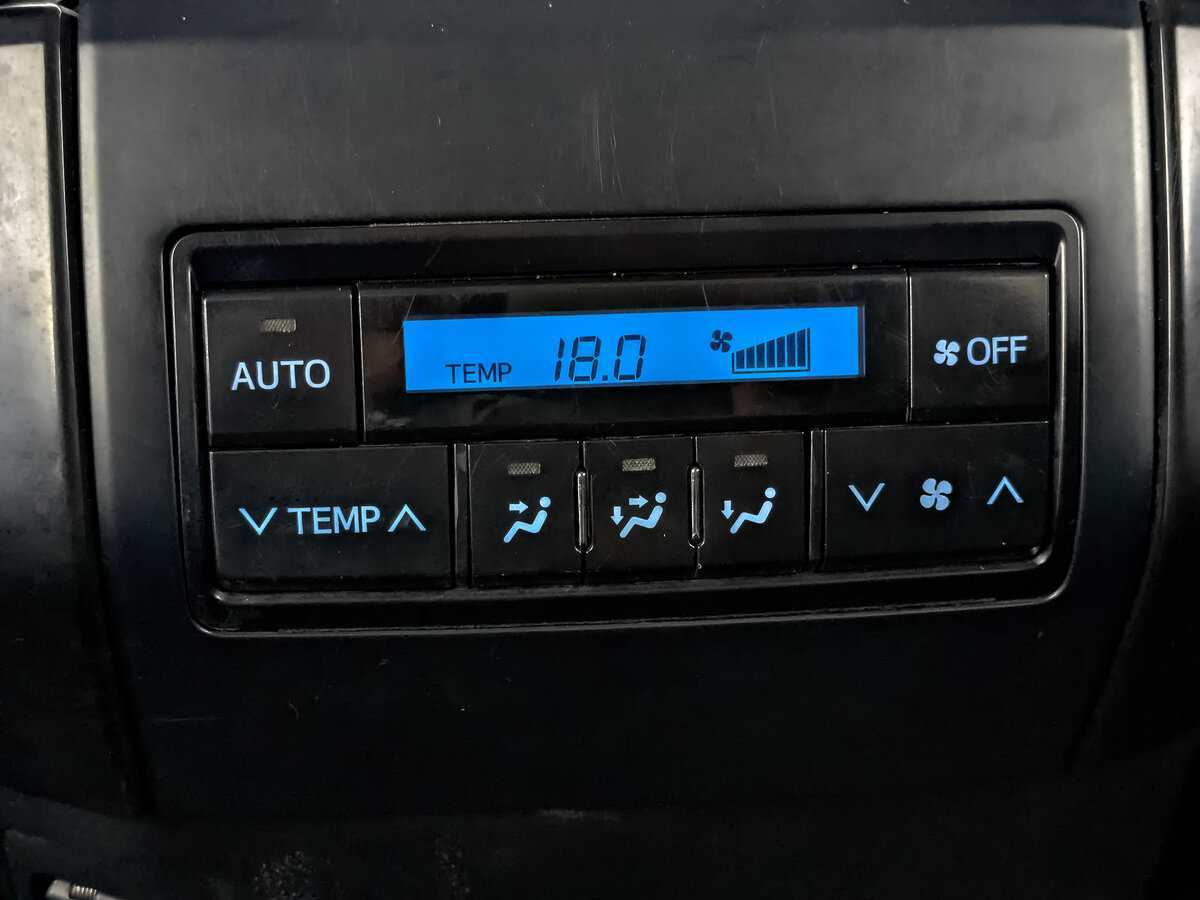 Toyota Land Cruiser Prado с пробегом — 2020 год. Фото: #21