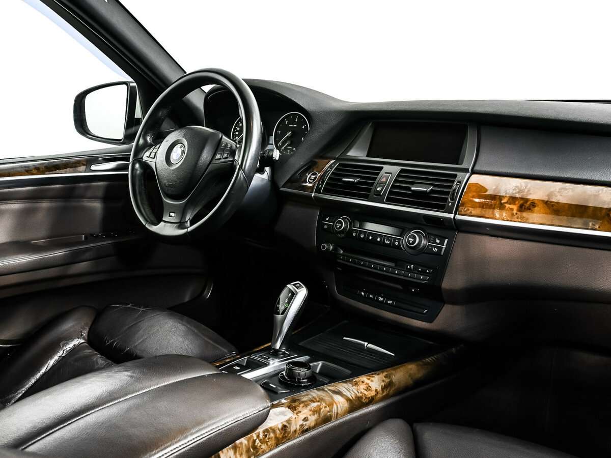BMW X5 с пробегом — 2009 год. Фото: #8