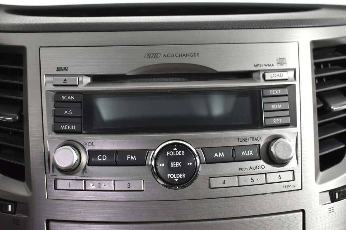 Subaru Outback с пробегом — 2010 год. Фото: #18