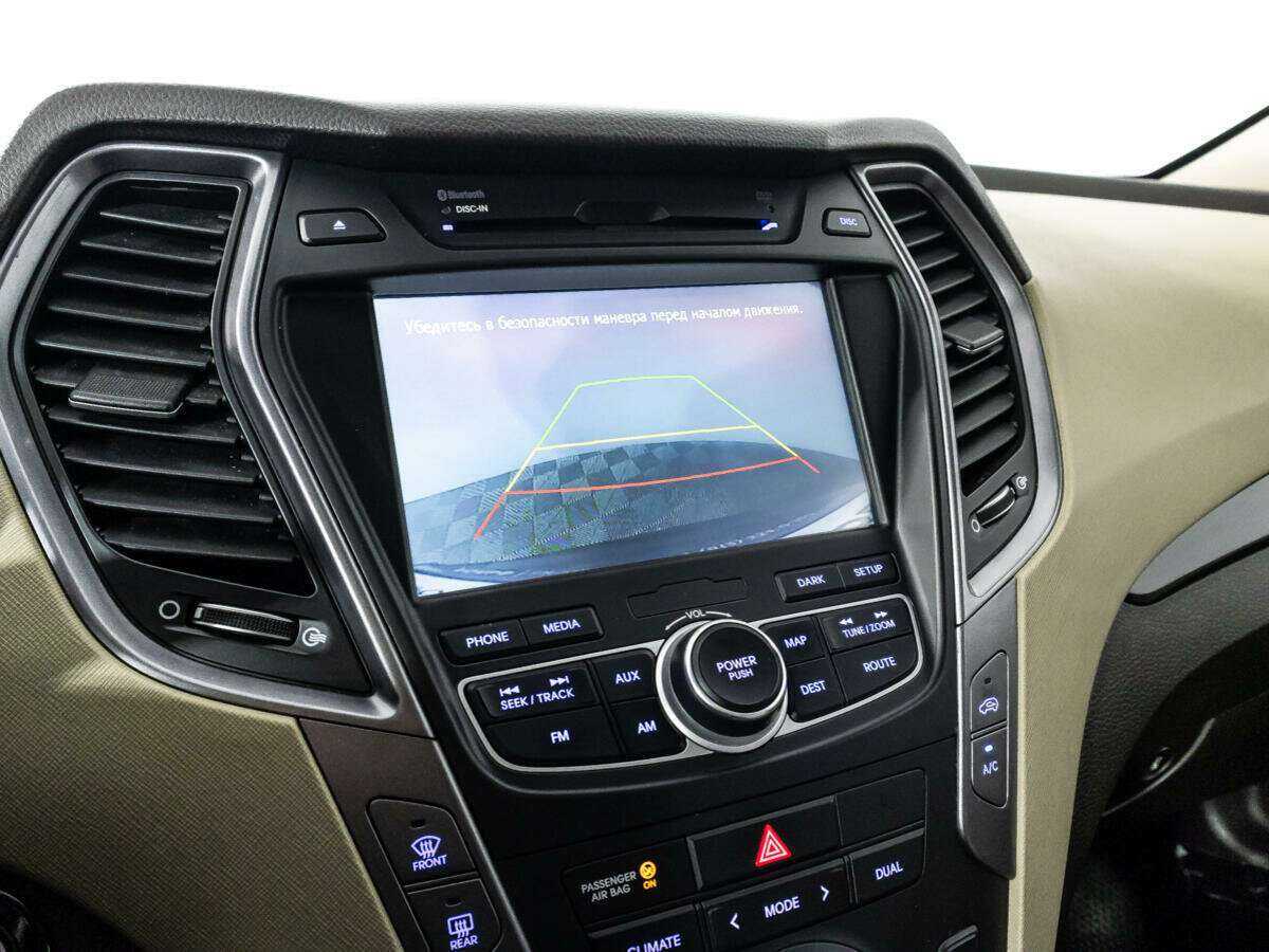 Hyundai Santa Fe с пробегом — 2012 год. Фото: #17